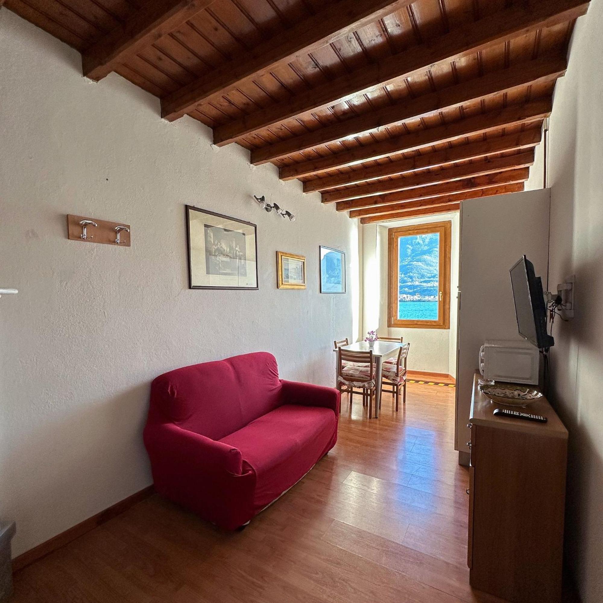 Renzo E Lucia Lake View Apartment Oliveto Lario Exterior foto