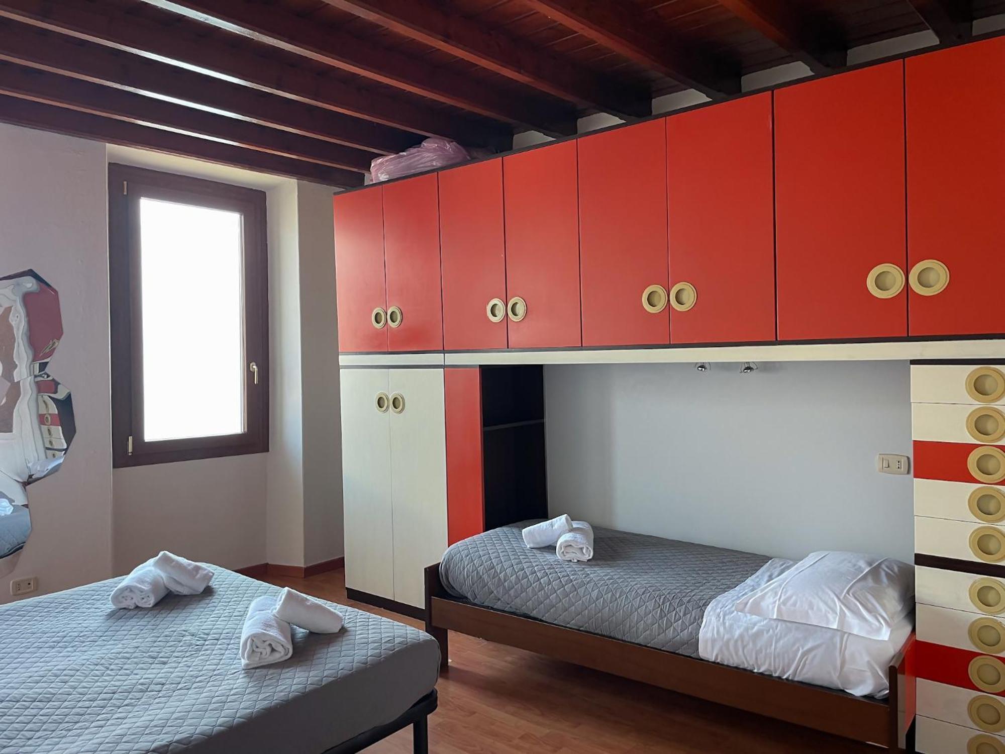 Renzo E Lucia Lake View Apartment Oliveto Lario Exterior foto
