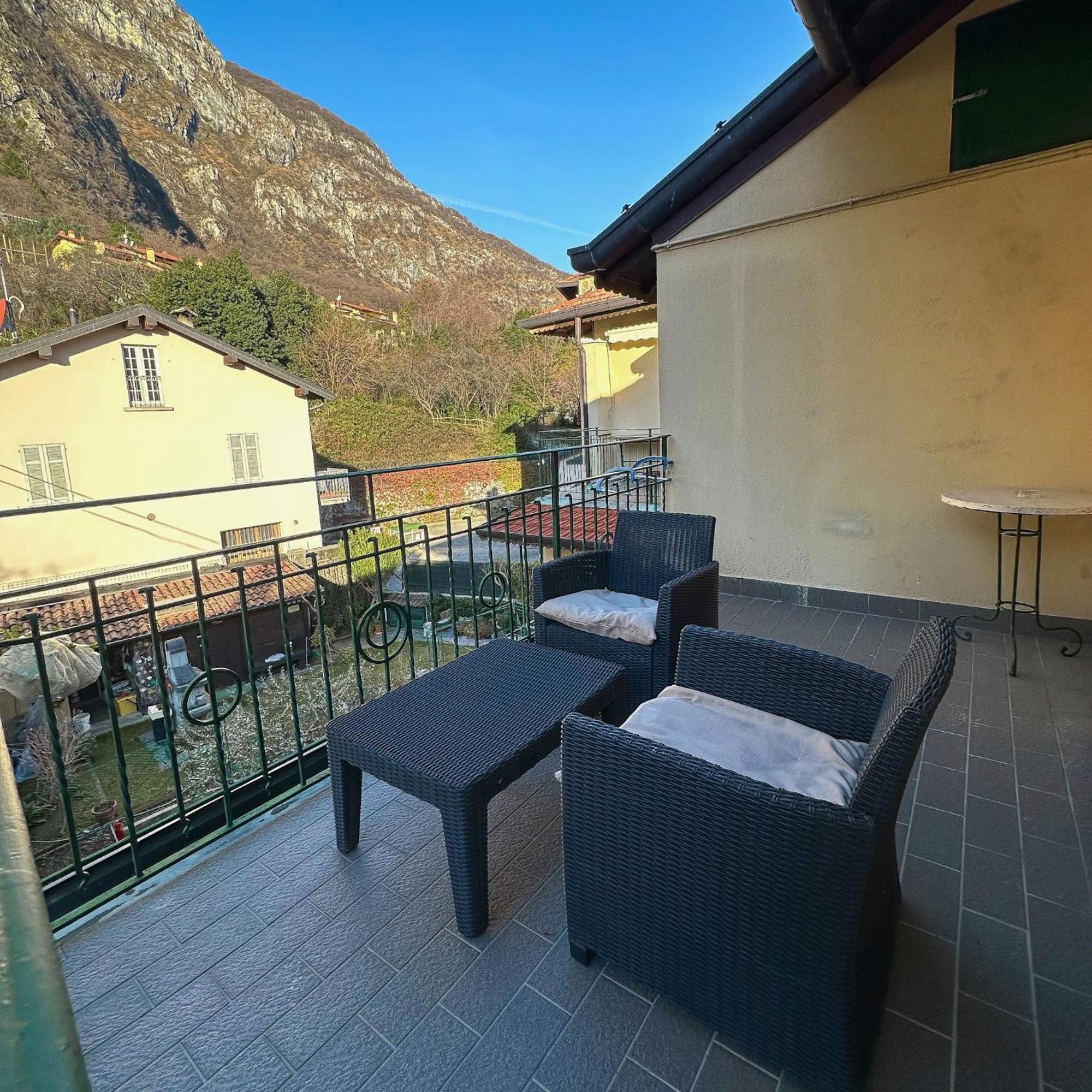 Renzo E Lucia Lake View Apartment Oliveto Lario Zimmer foto